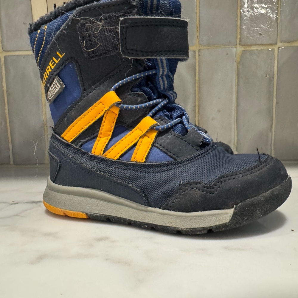 Merrell toddler 7 Blue and Orange Snow Boots